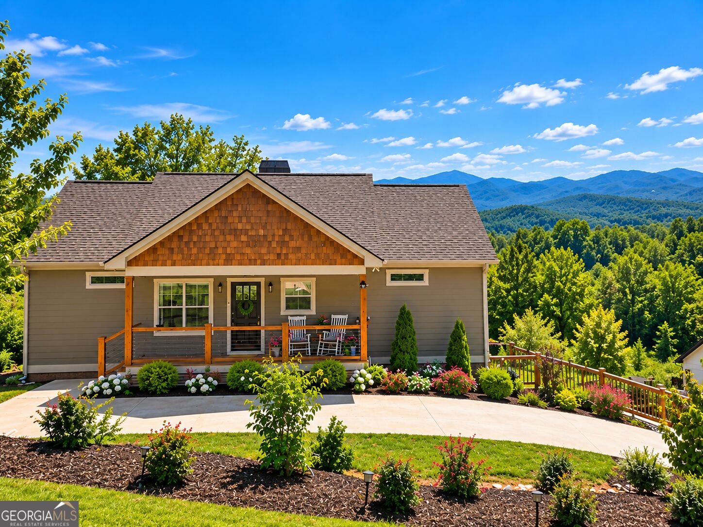 915 Arbor Lane Blairsville - main photo