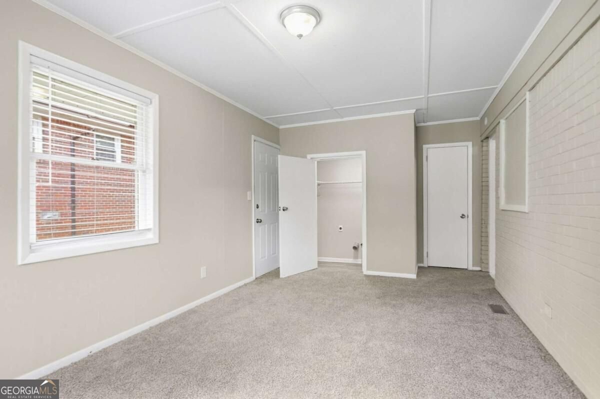 2434 Shamrock Drive Decatur - Photo 14