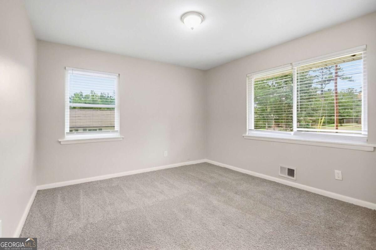 2434 Shamrock Drive Decatur - Photo 17