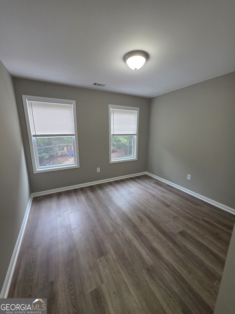 67 Woodbine Street Commerce - Photo 22