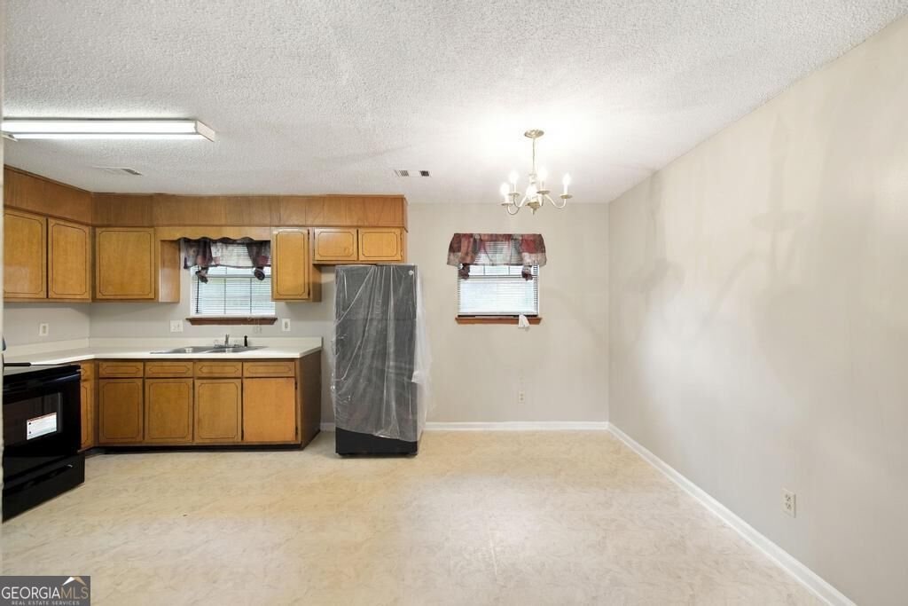 316 Peach Circle Fort Valley - Photo 10