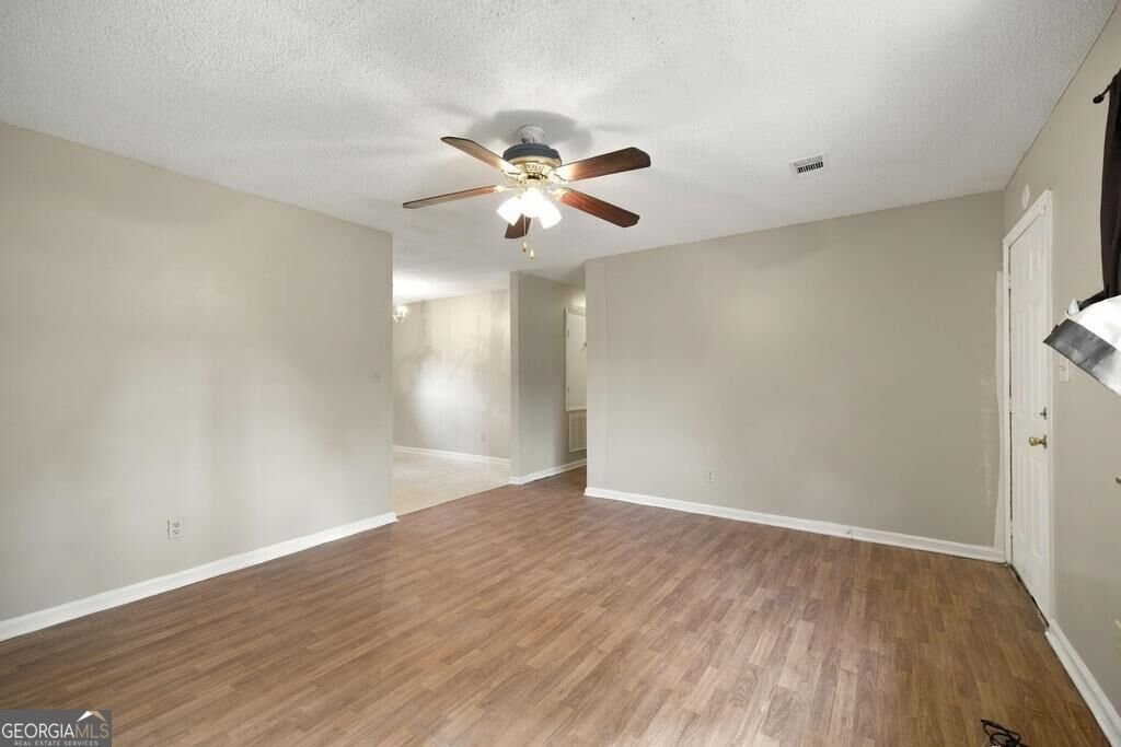 316 Peach Circle Fort Valley - Photo 7