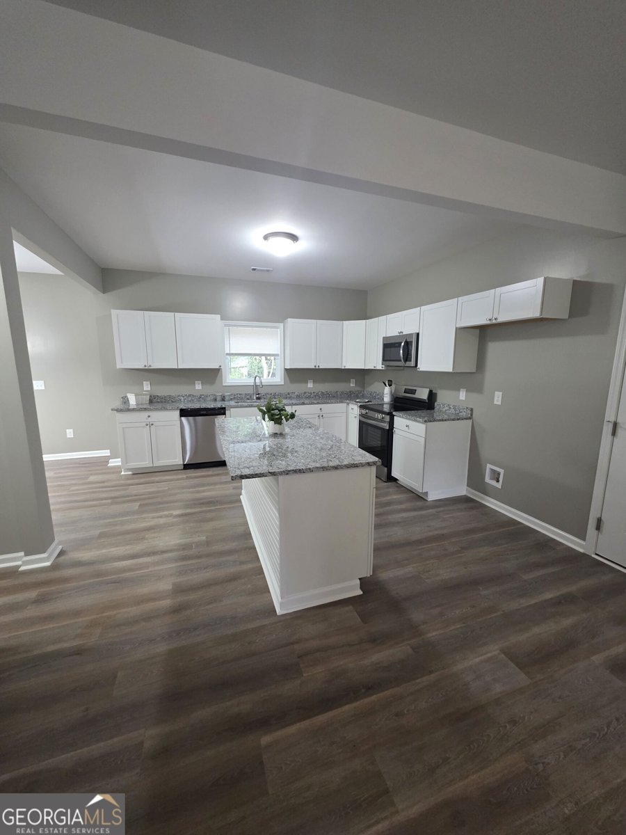 191 Laura Lane Commerce - Photo 7