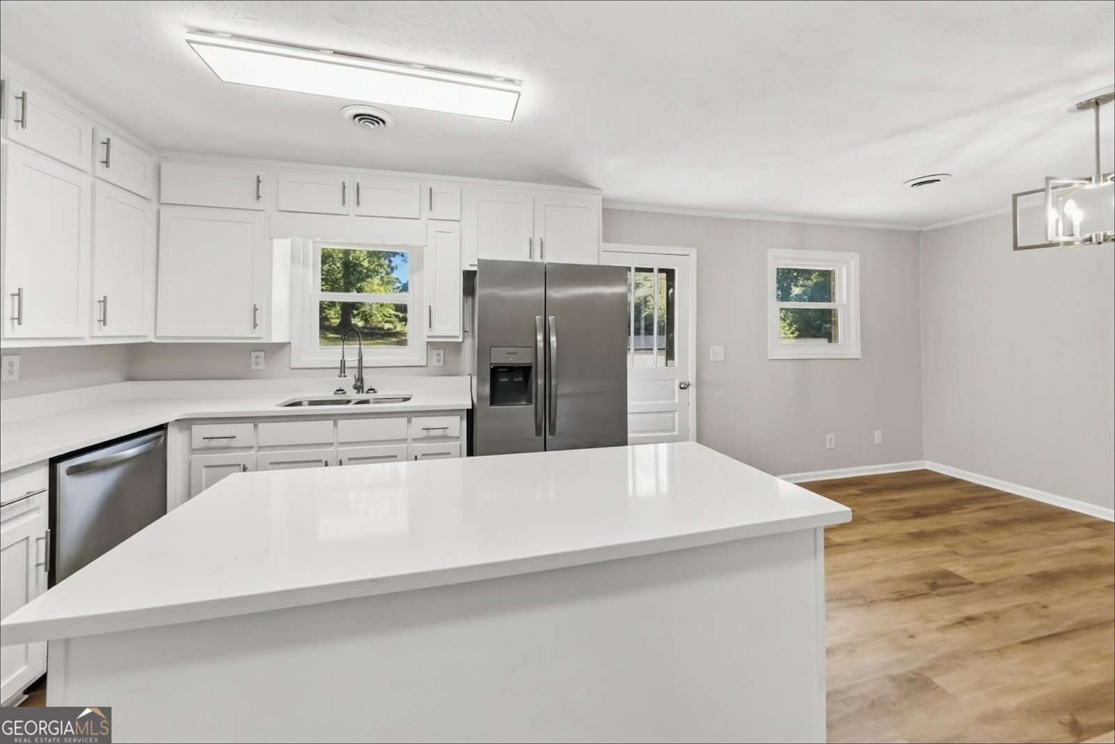 378 Puckett Terrace Lilburn - Photo 6