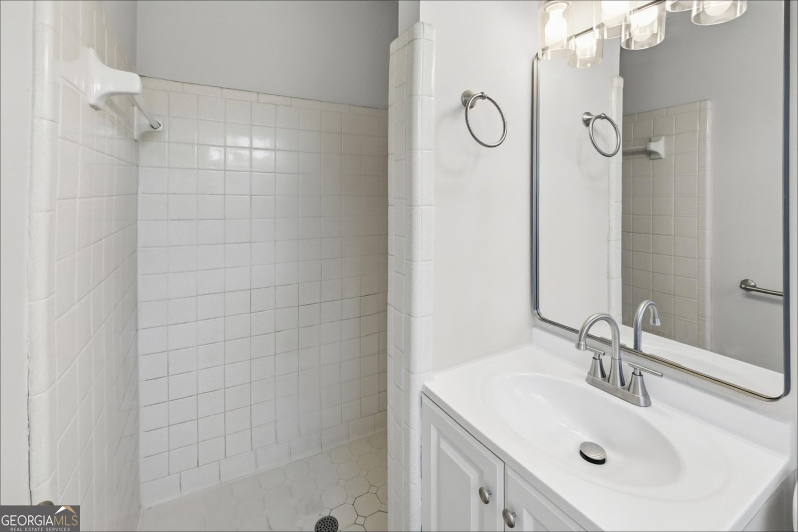 378 Puckett Terrace Lilburn - Photo 9