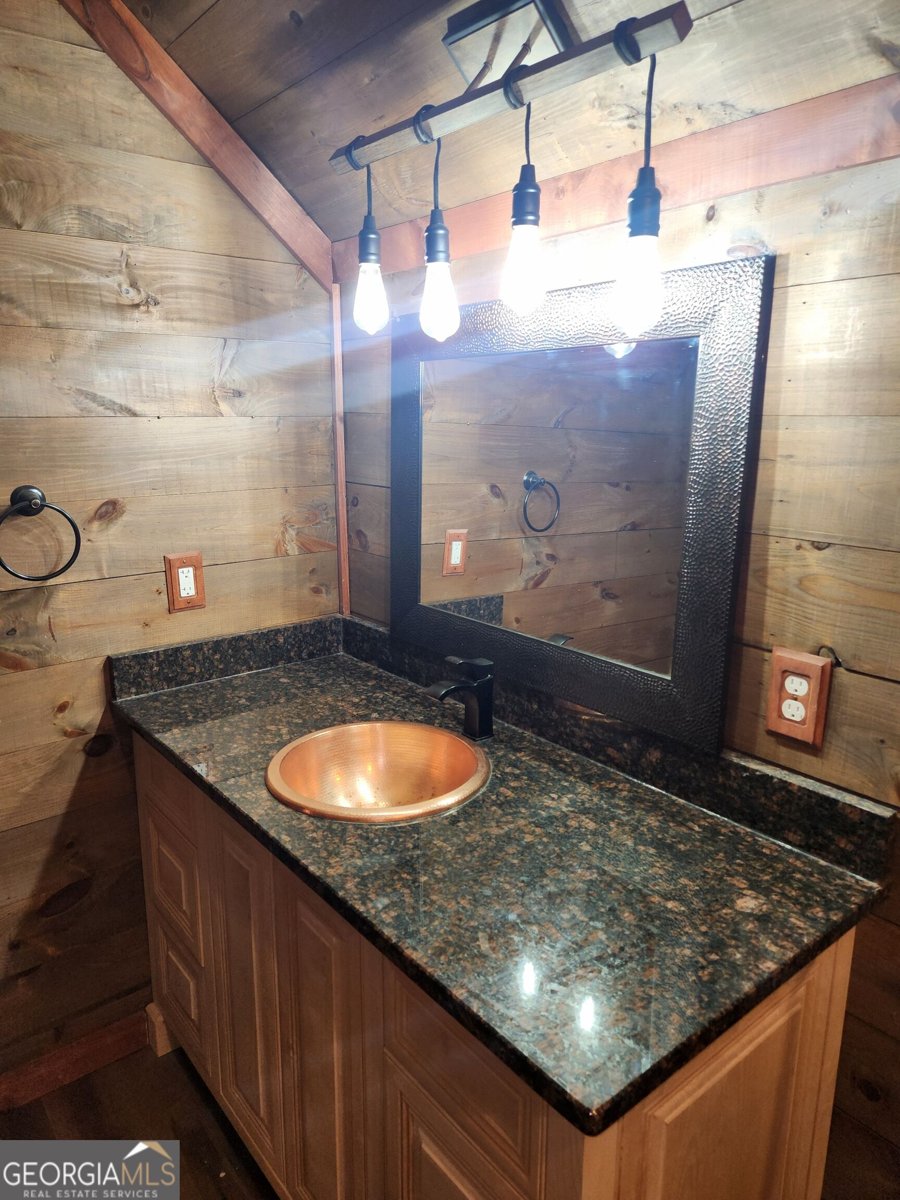 540 R James Road Loganville - Photo 19