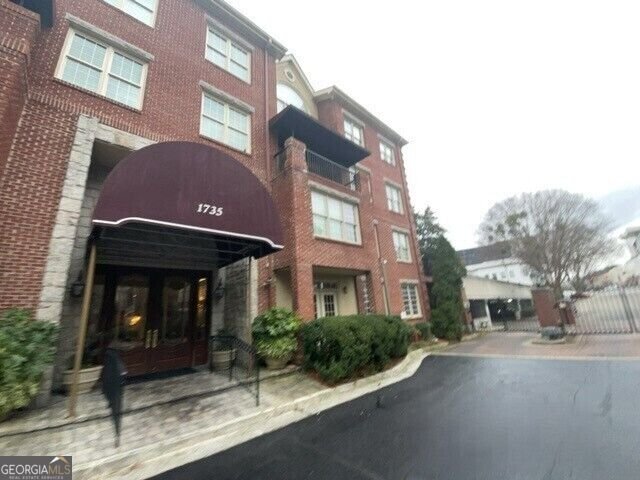 1735 Peachtree Street Atlanta - main photo
