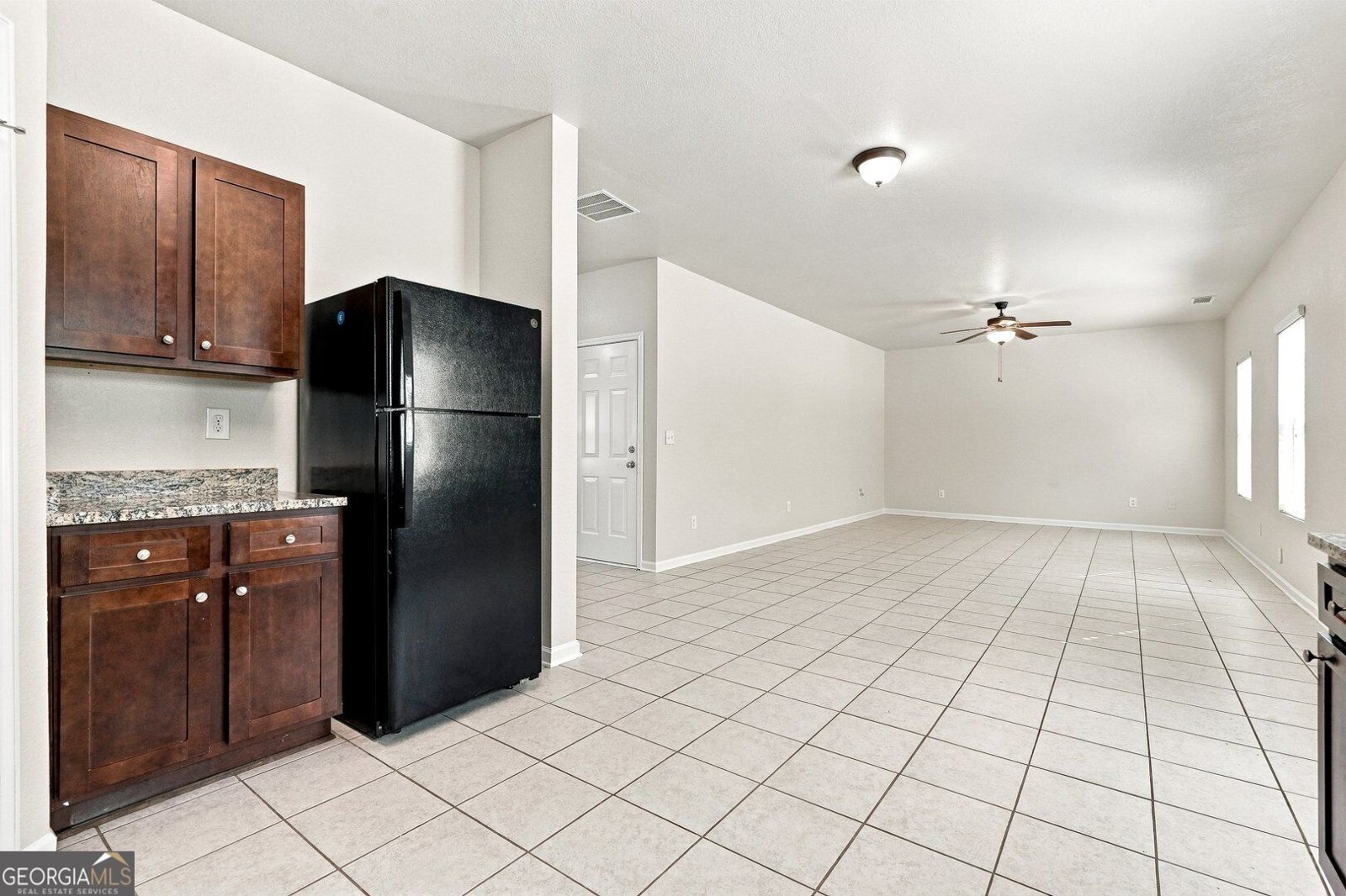 35 Olivia Way Covington - Photo 11