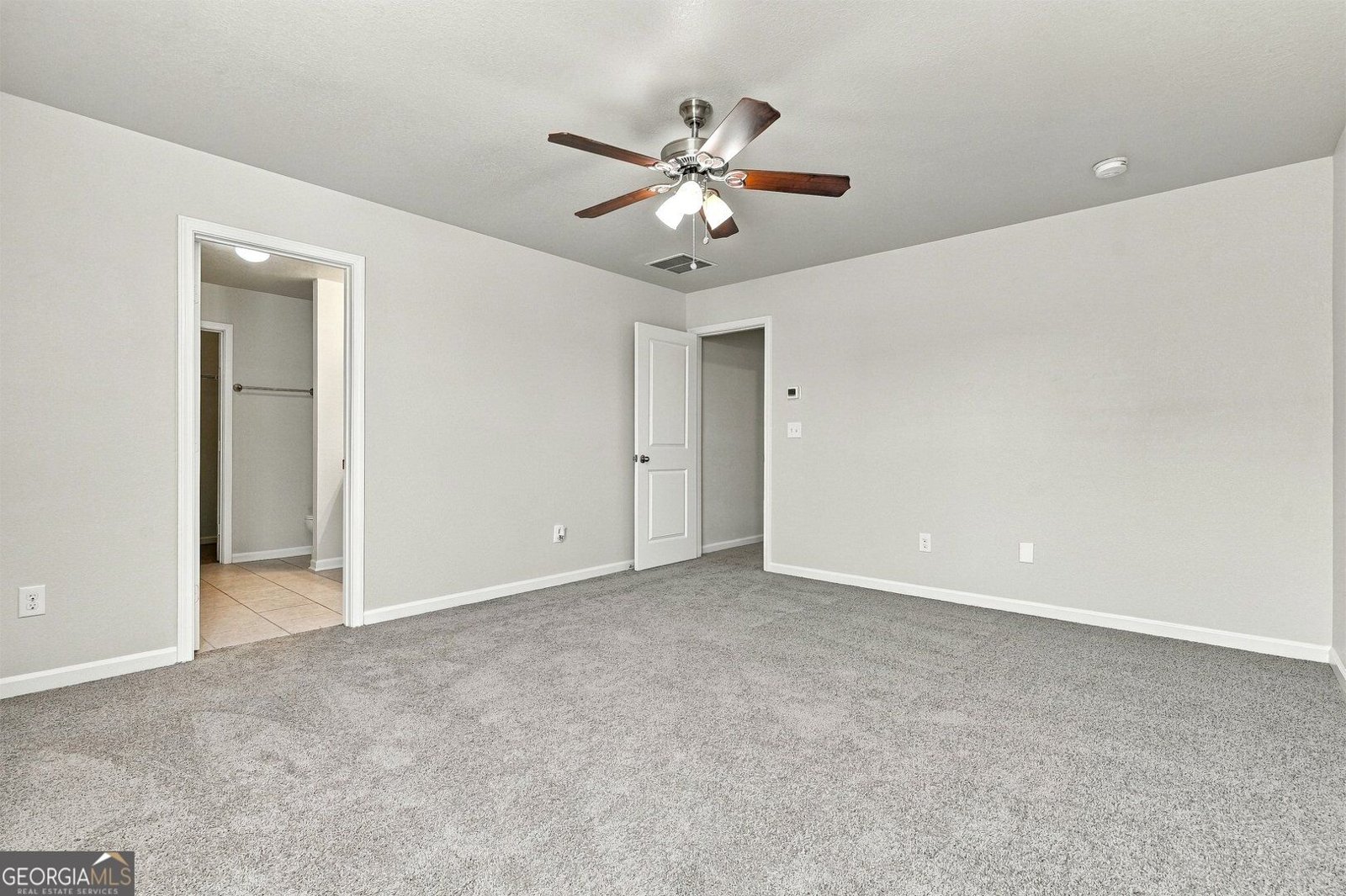 35 Olivia Way Covington - Photo 14