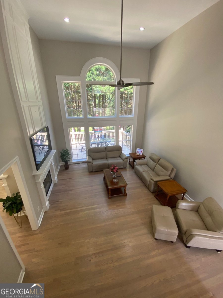 321 Bournemouth Drive Suwanee - Photo 15