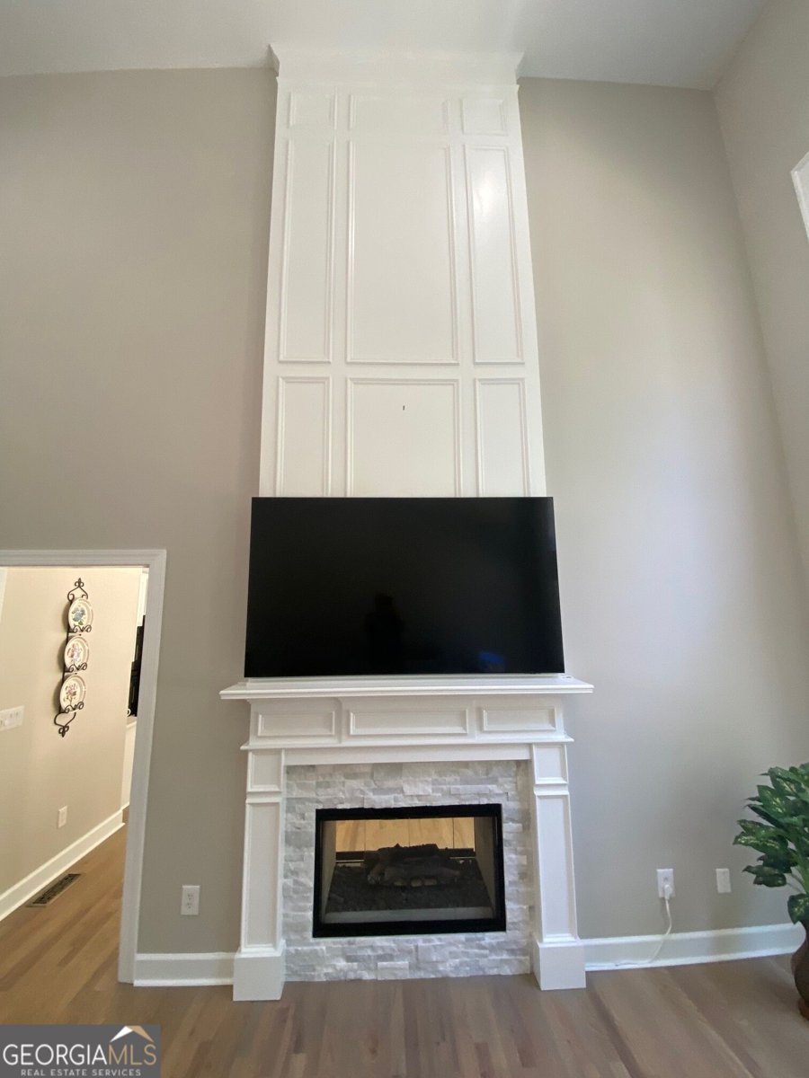 321 Bournemouth Drive Suwanee - Photo 19