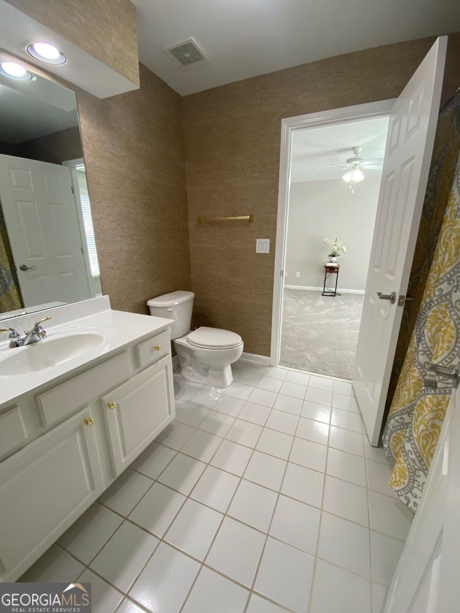 321 Bournemouth Drive Suwanee - Photo 26