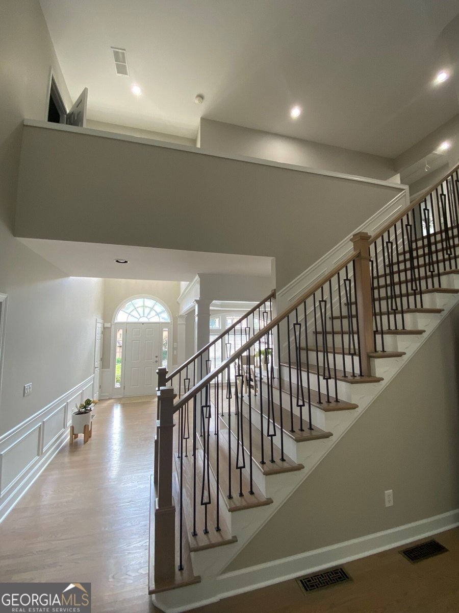 321 Bournemouth Drive Suwanee - Photo 30