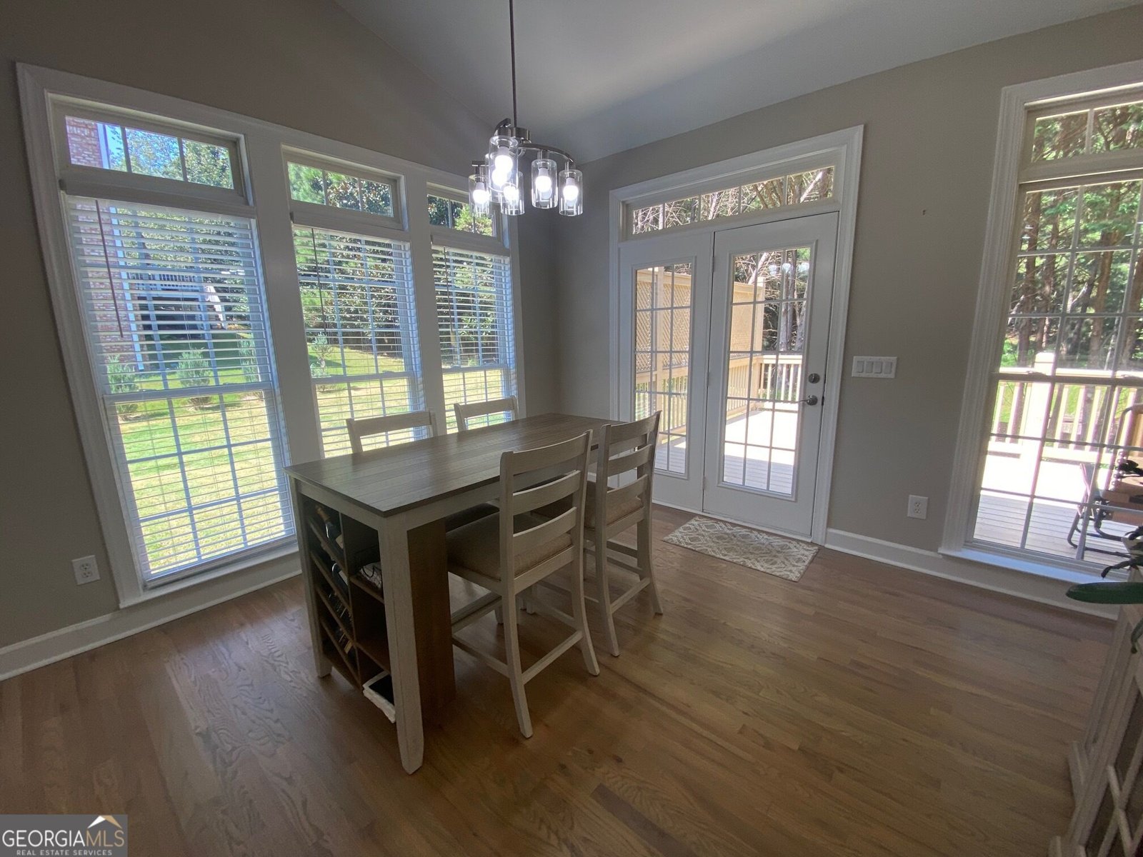 321 Bournemouth Drive Suwanee - Photo 8