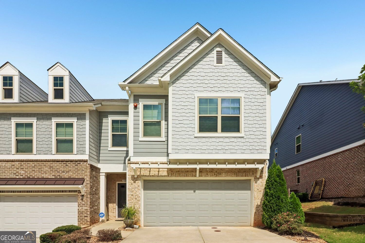 130 Maple Creek Way Woodstock - main photo