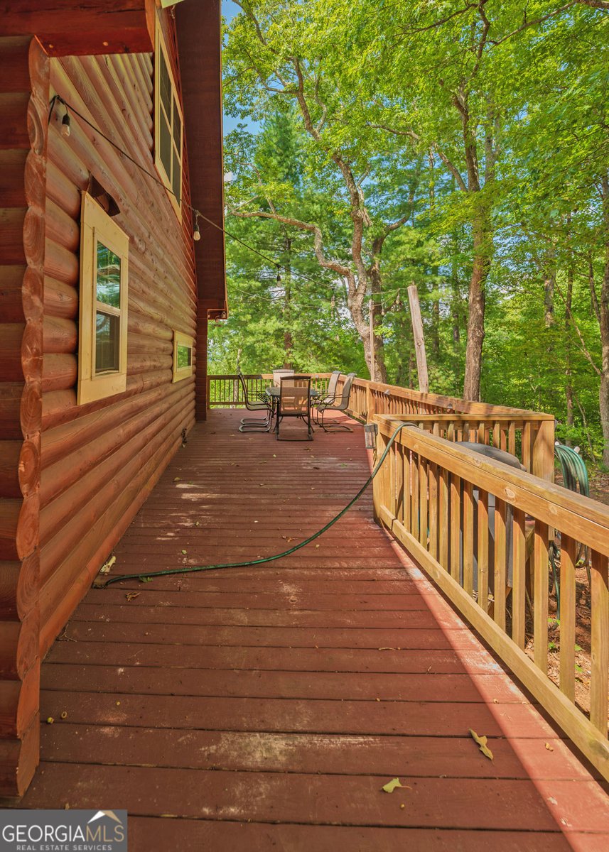 315 Skyview Circle Clarkesville - Photo 6