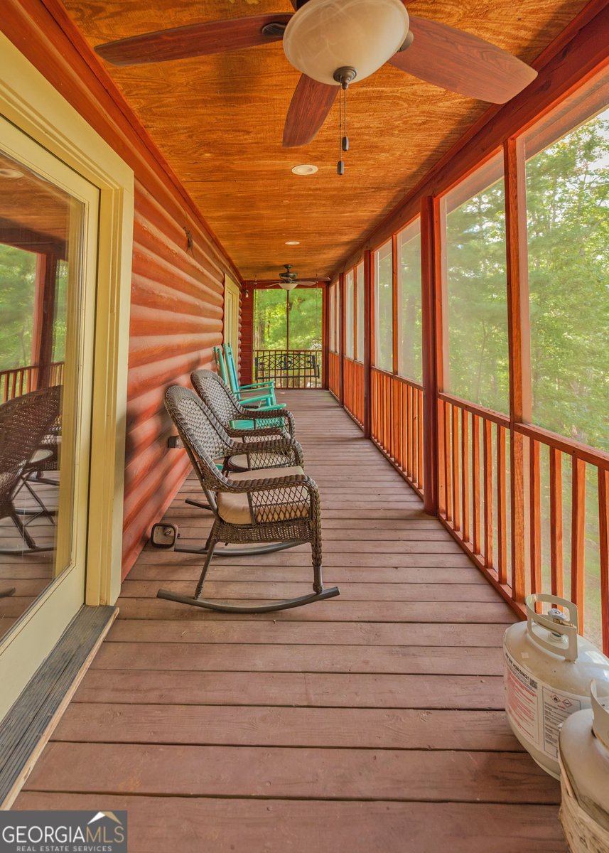 315 Skyview Circle Clarkesville - Photo 8