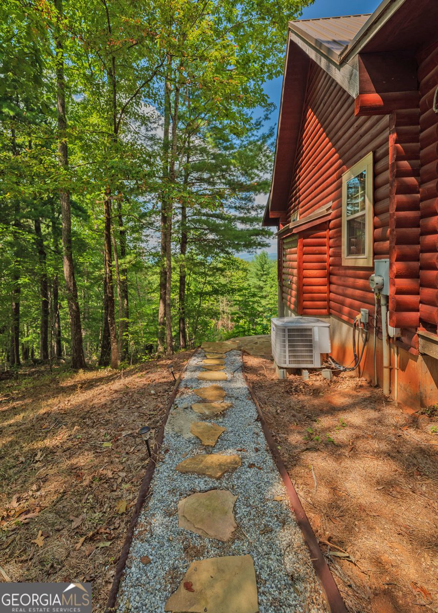 315 Skyview Circle Clarkesville - Photo 9