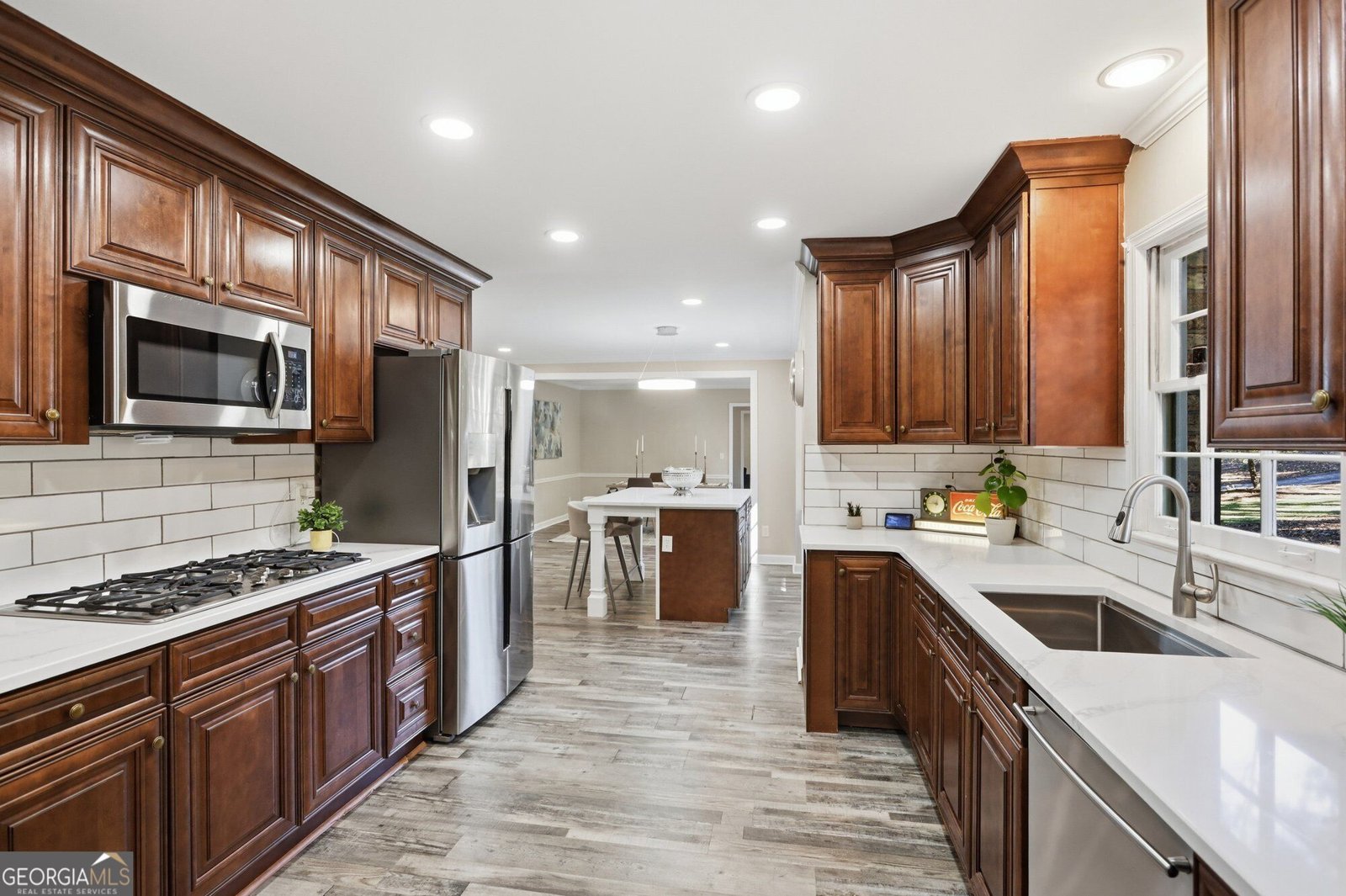 2949 Spalding Drive Sandy Springs - Photo 12