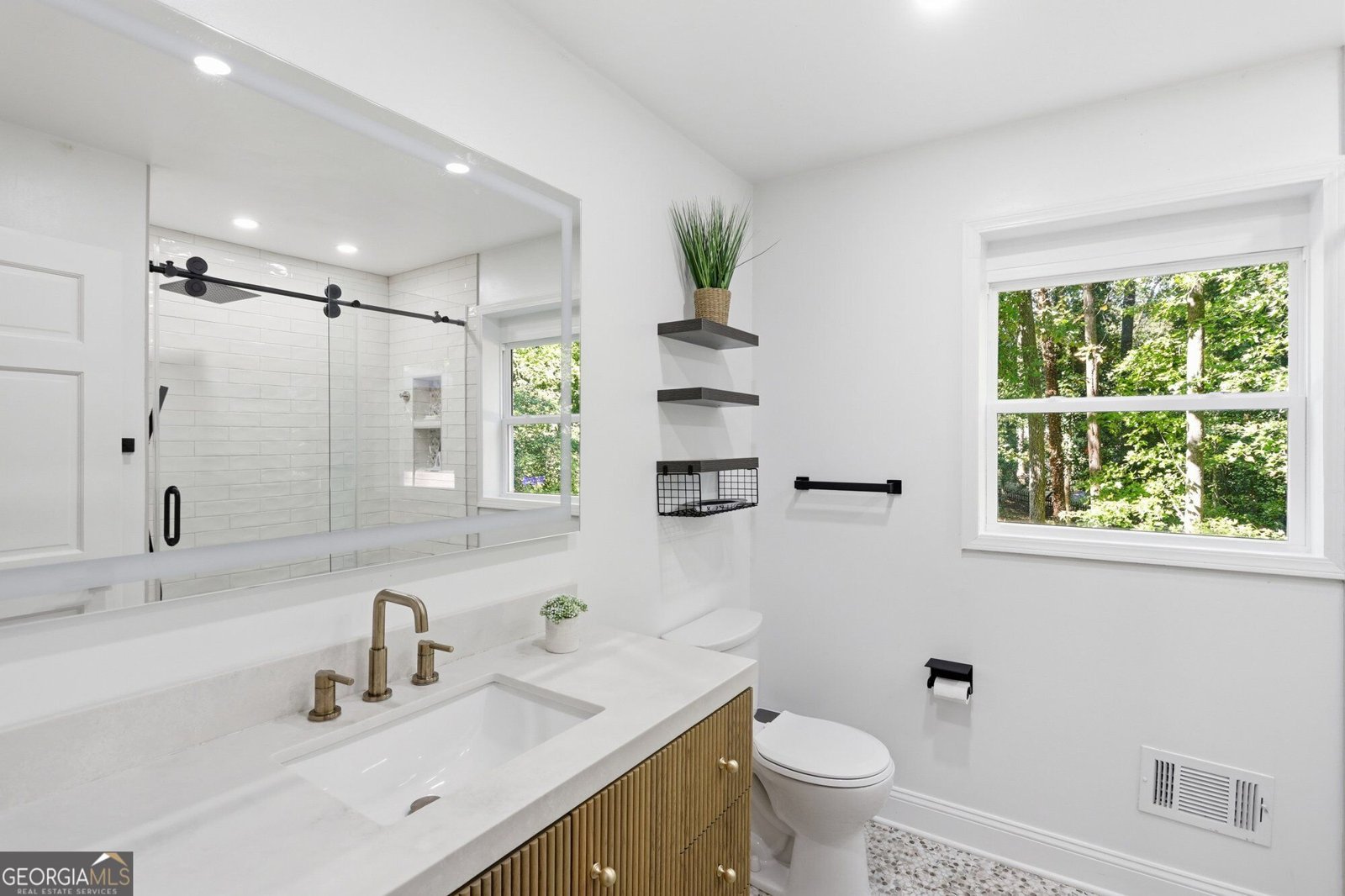 2949 Spalding Drive Sandy Springs - Photo 19