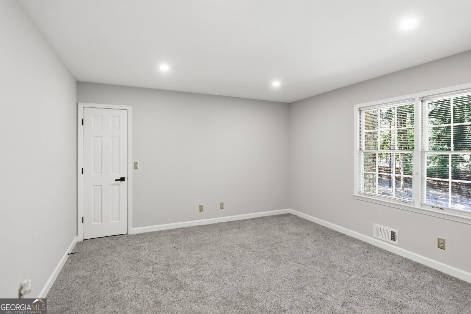 2949 Spalding Drive Sandy Springs - Photo 31