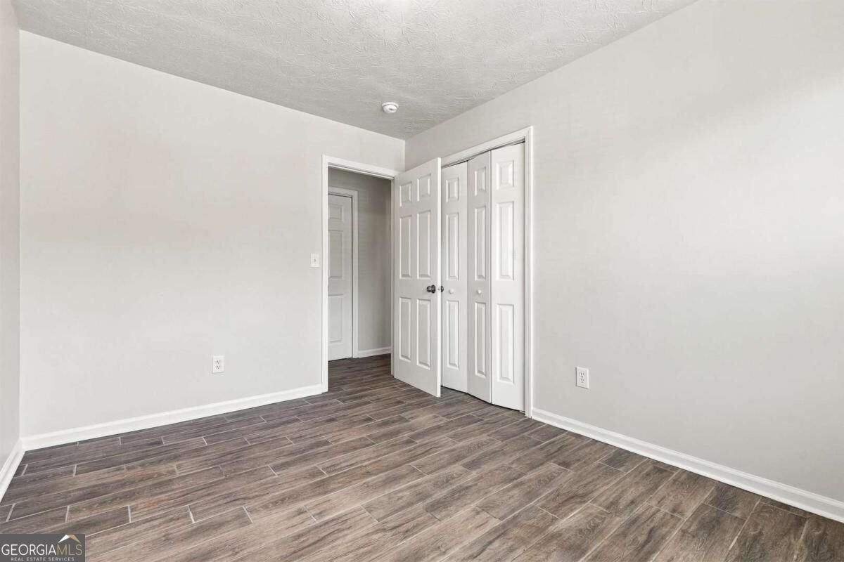 90 Green Commons Drive Covington - Photo 18