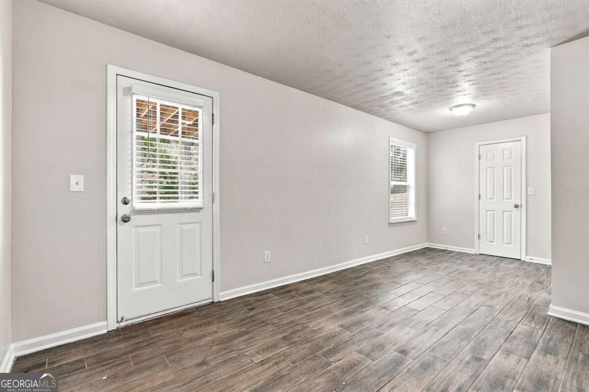 90 Green Commons Drive Covington - Photo 23