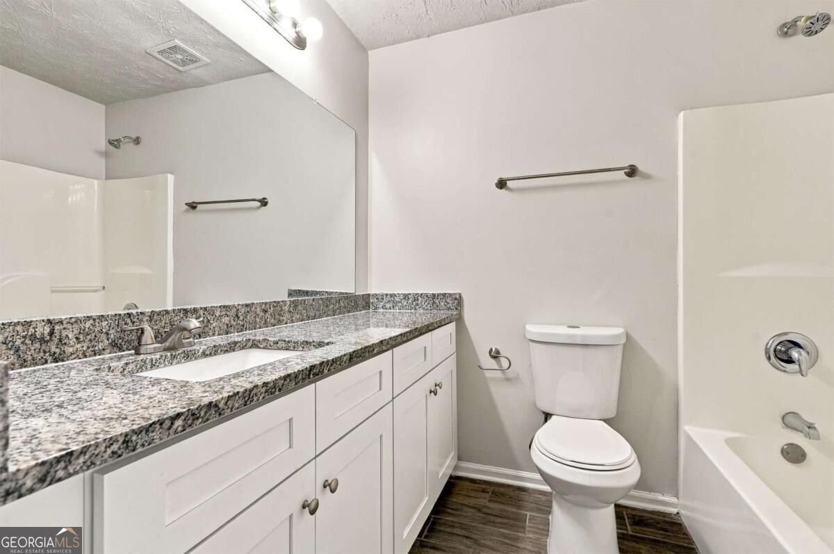 90 Green Commons Drive Covington - Photo 25