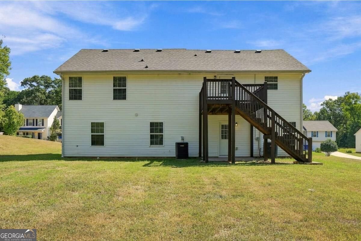 90 Green Commons Drive Covington - Photo 30