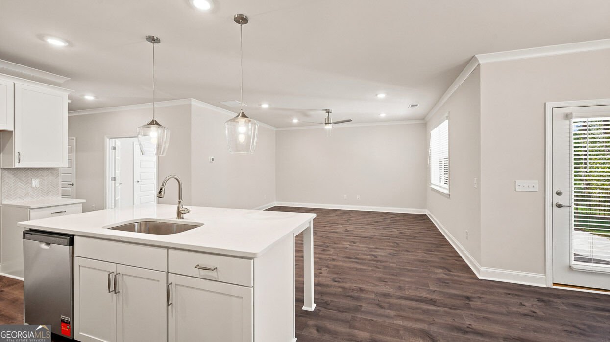 556 Parnassus Road Locust Grove - Photo 15