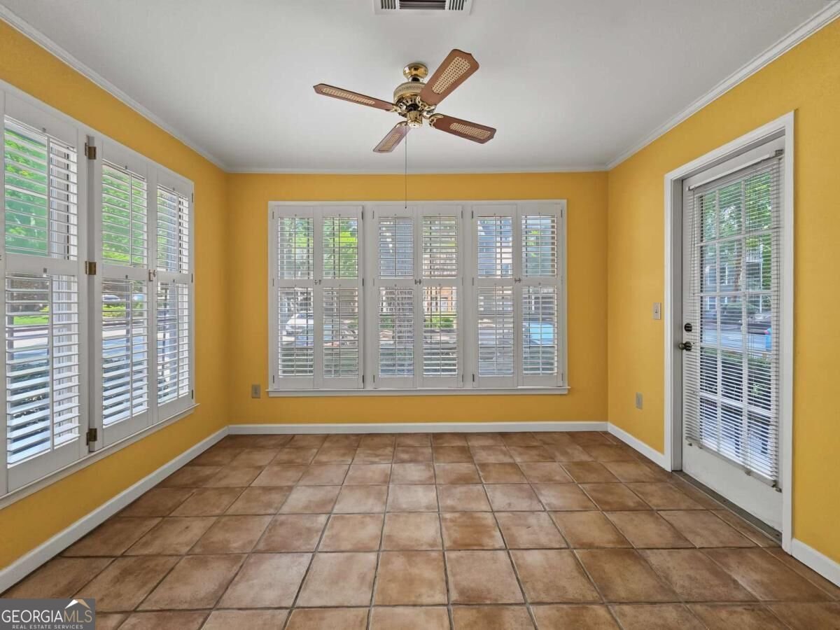 306 Bainbridge Drive Sandy Springs - Photo 21