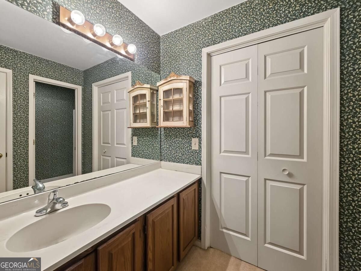 306 Bainbridge Drive Sandy Springs - Photo 31