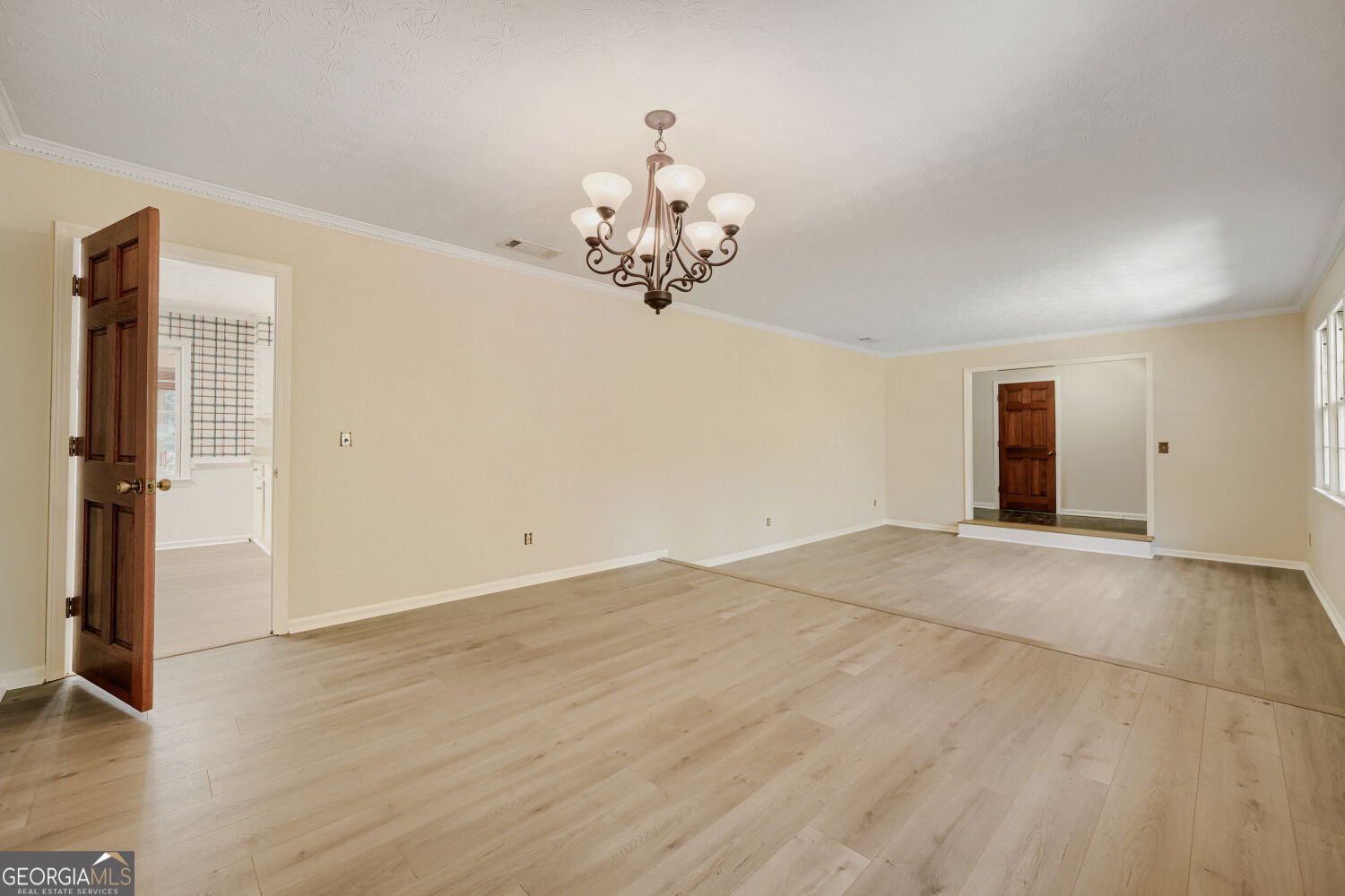 1909 Lake Lucerne Way Lilburn - Photo 6