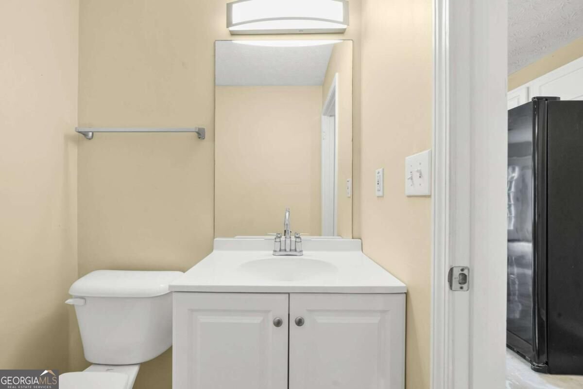9426 Carnes Crossing Circle Jonesboro - Photo 13
