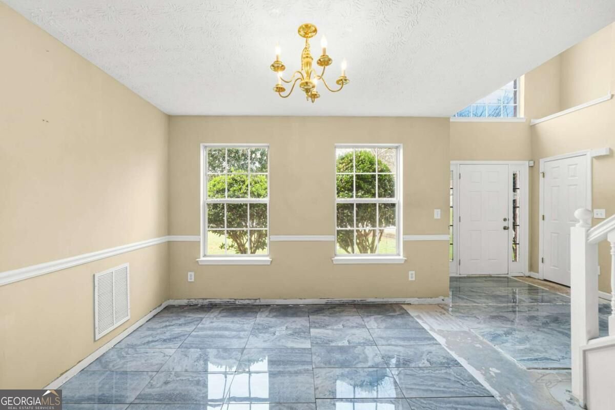 9426 Carnes Crossing Circle Jonesboro - Photo 6
