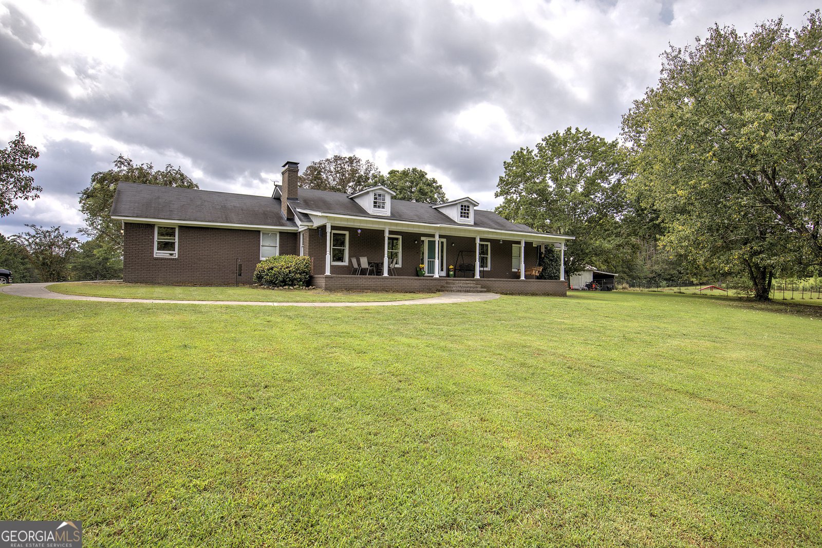 1328 Abrams Road Silver Creek - main photo
