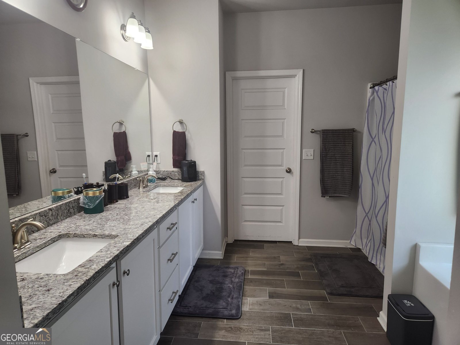6309 Shagbark Lane Midland - Photo 15