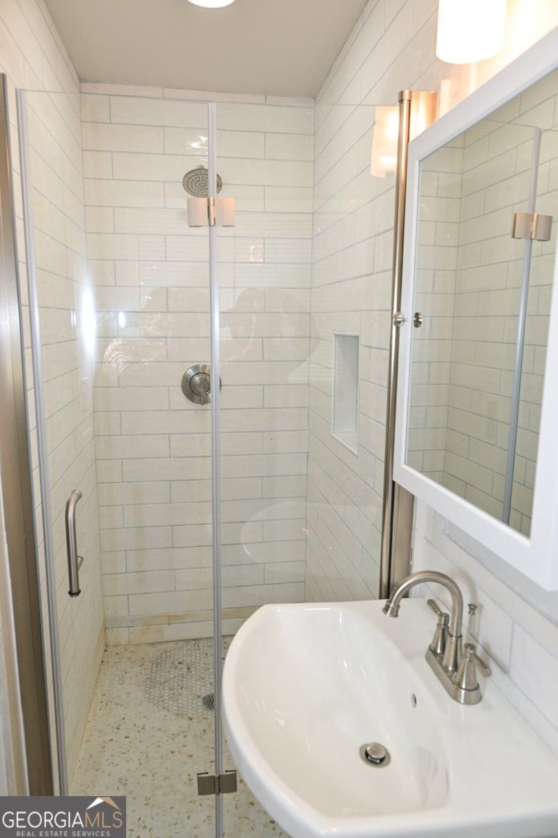 586 Glochester Place Norcross - Photo 21