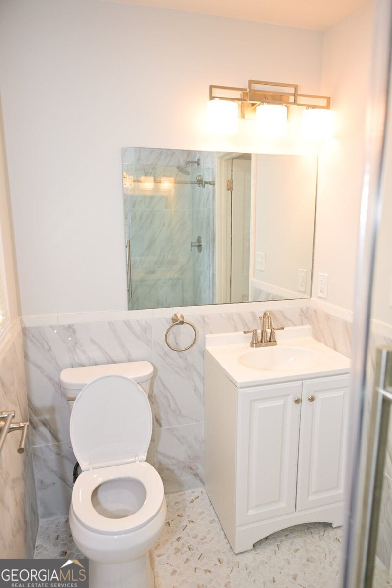 586 Glochester Place Norcross - Photo 25