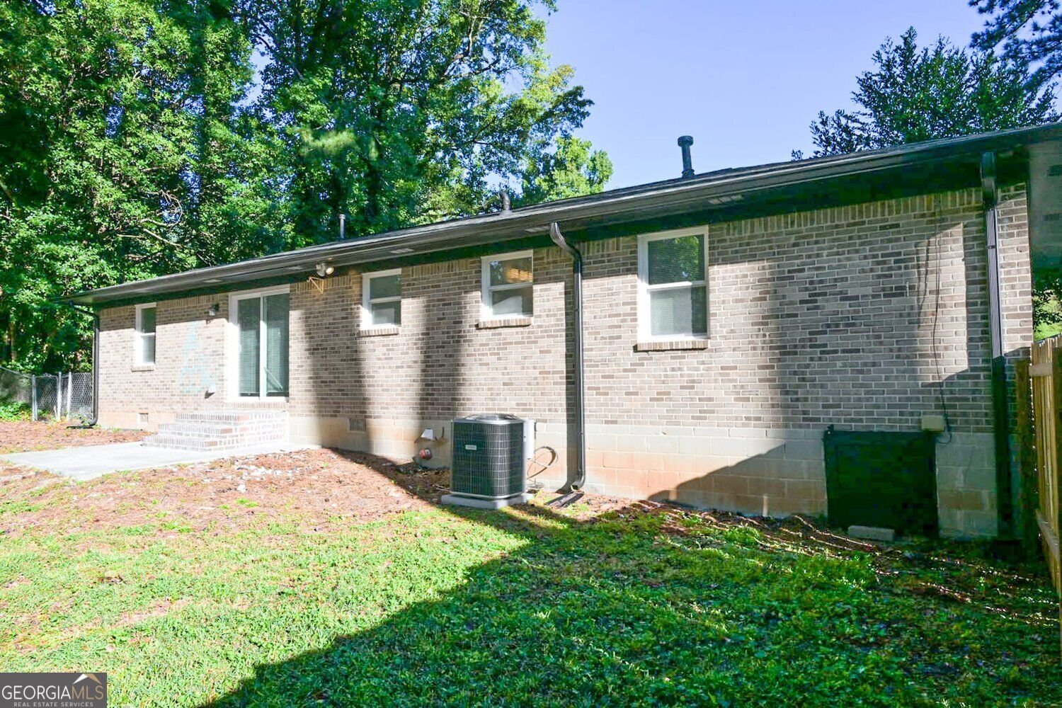 586 Glochester Place Norcross - Photo 27