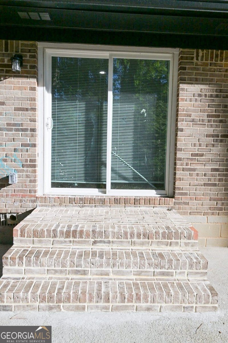 586 Glochester Place Norcross - Photo 28