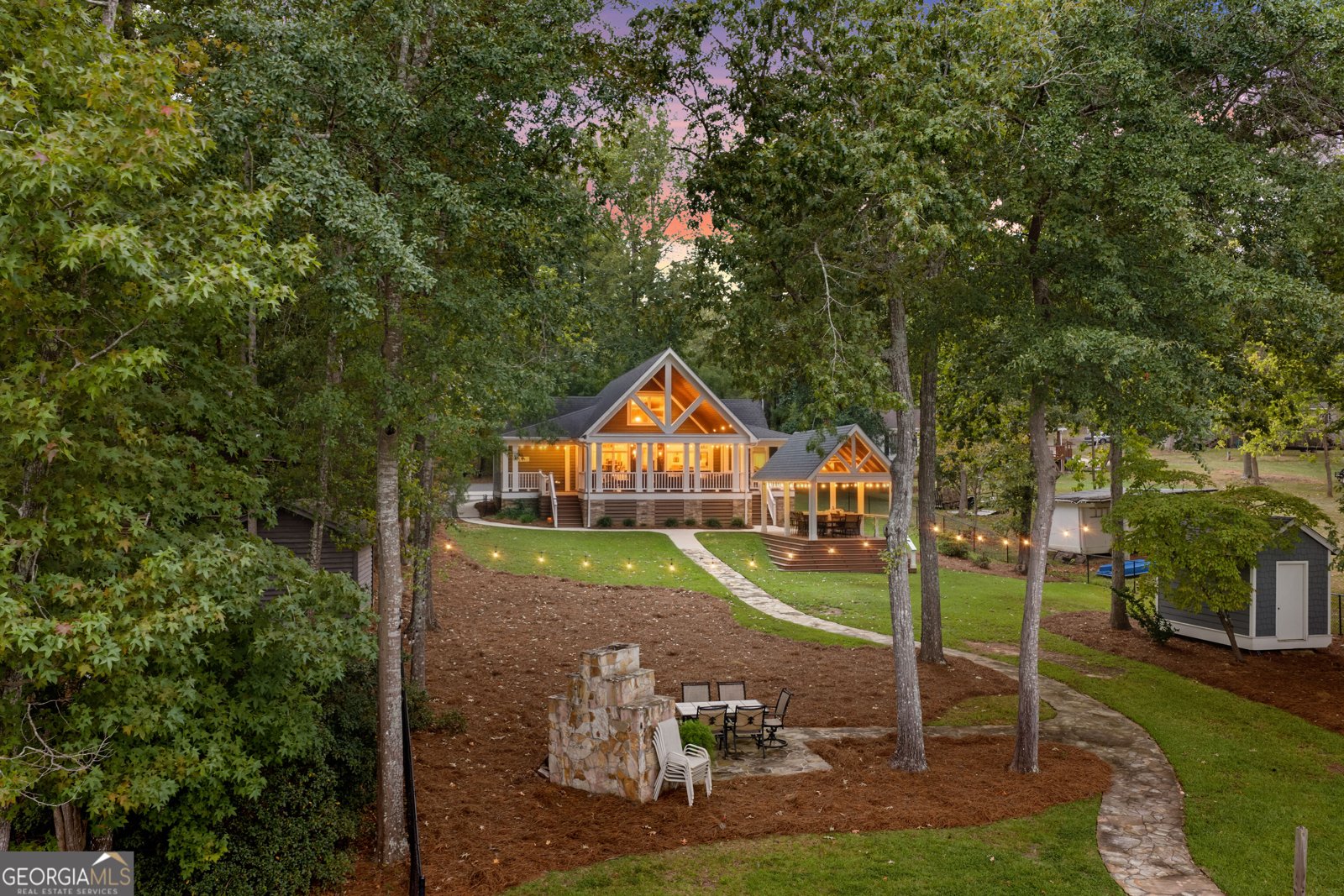 356 Possum Point Drive Eatonton - main photo