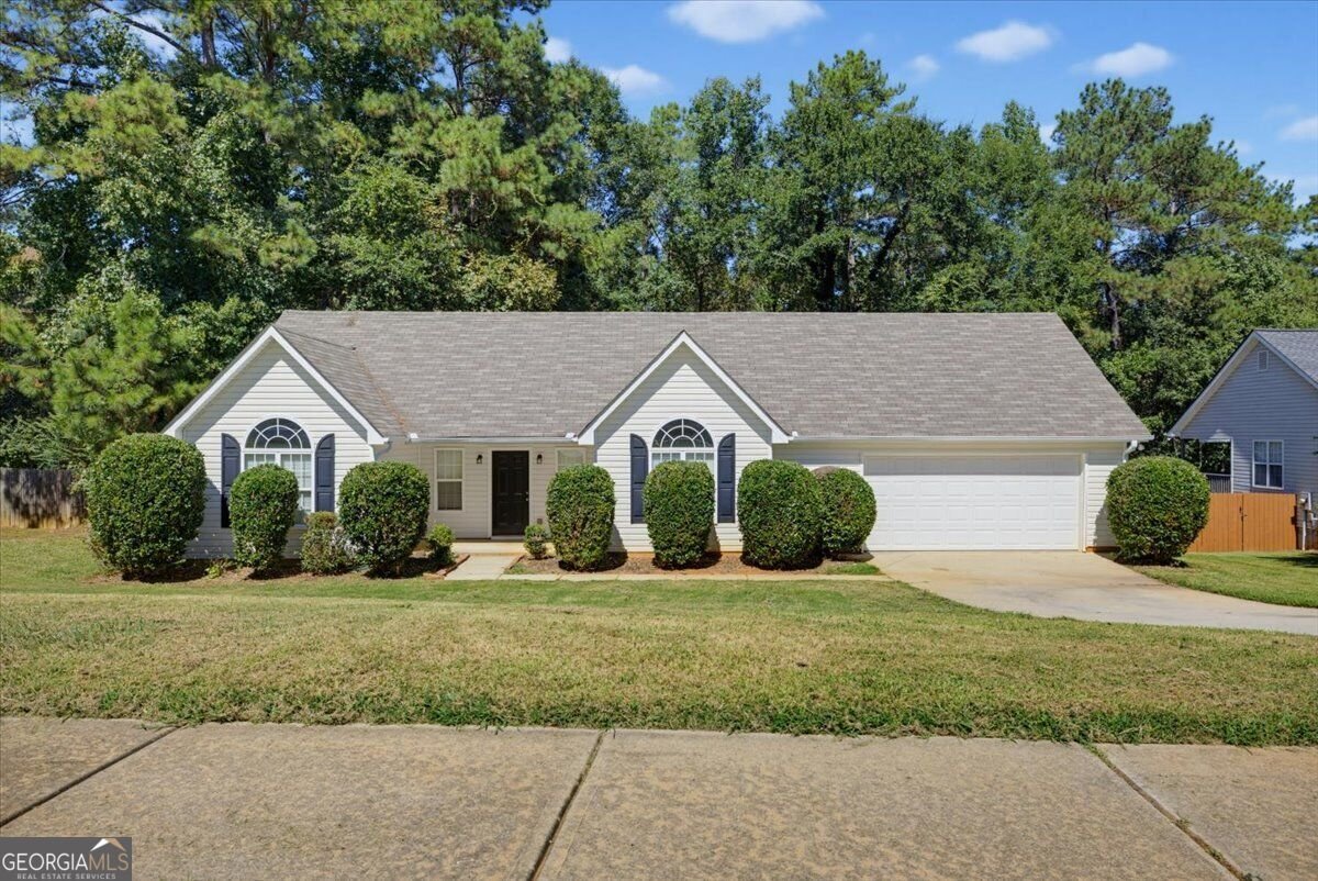 2625 Hidden Creek Drive Loganville - main photo