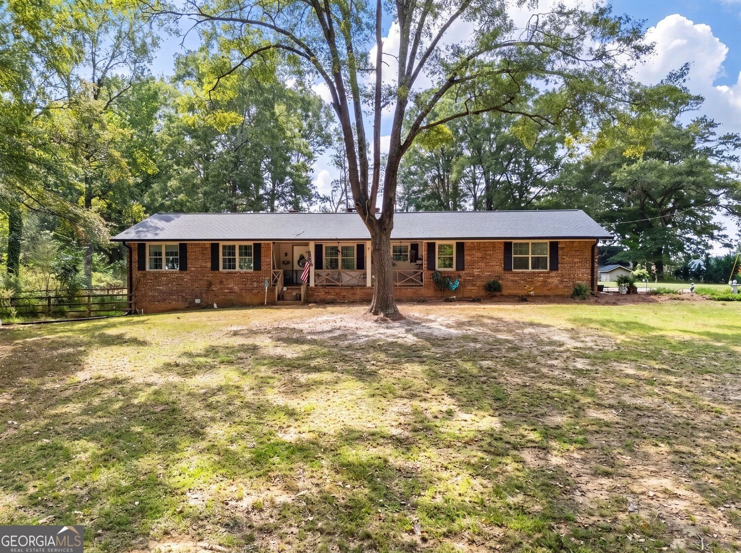 18 David Road Cartersville - main photo