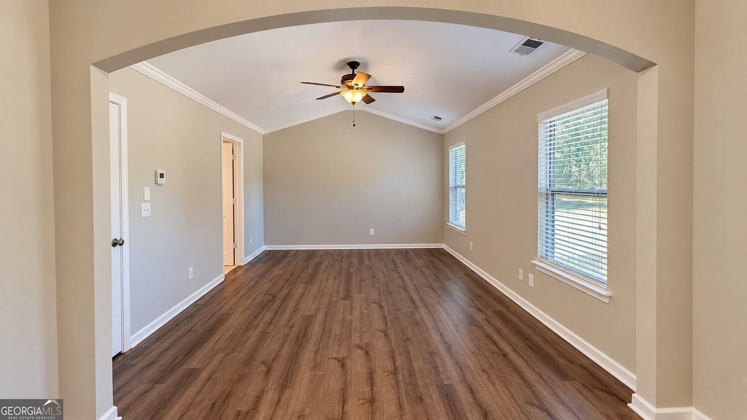 7495 Springbox Drive Fairburn - Photo 10