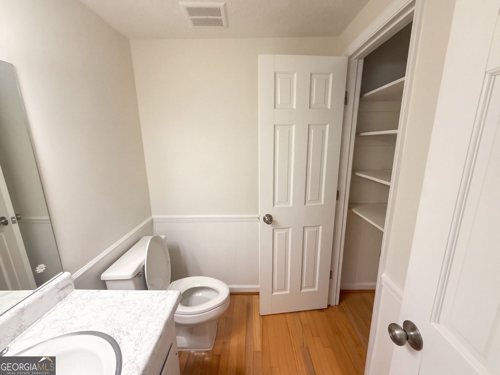 2215 Angela Drive Lilburn - Photo 10