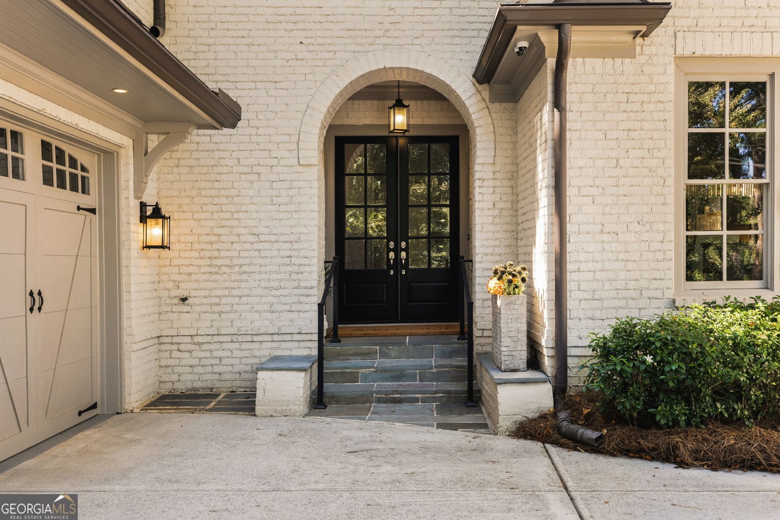 2872 Parkridge Drive Atlanta - Photo 11