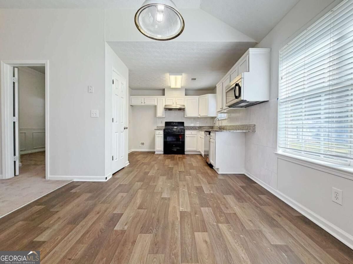 119 Barrington Parkway Stockbridge - Photo 13