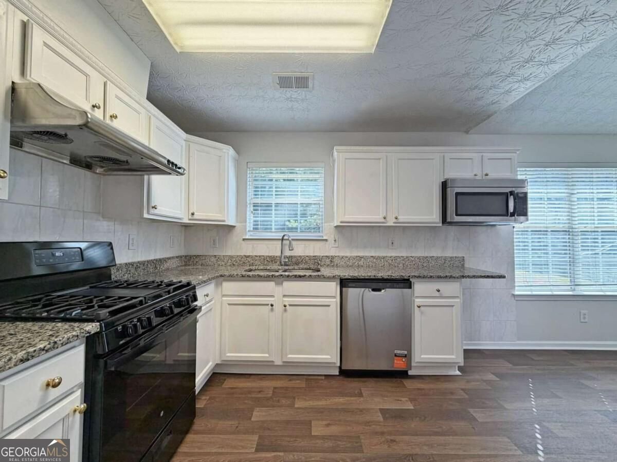 119 Barrington Parkway Stockbridge - Photo 16