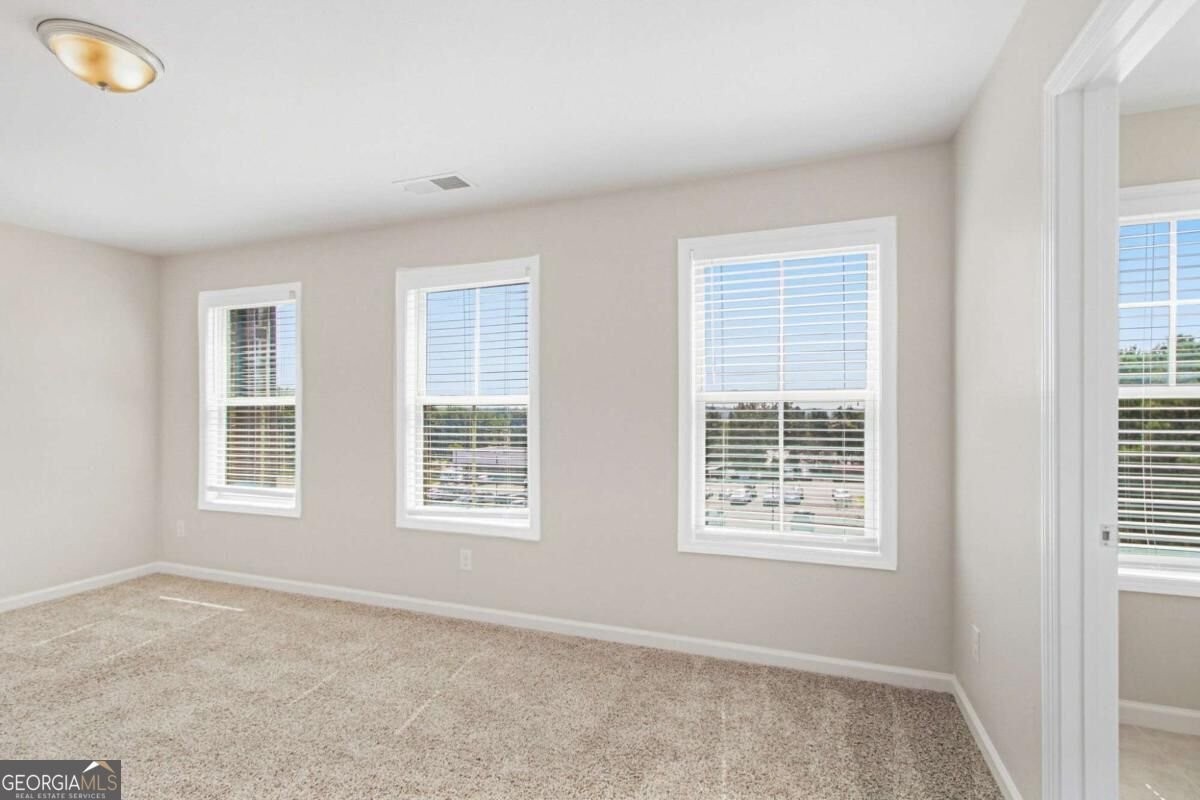 402 Montclair Court Woodstock - Photo 15